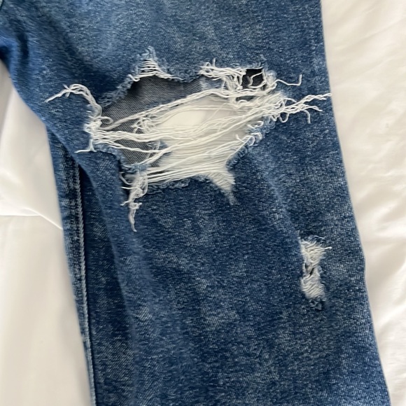 AMERICAN EAGLE MOM HIGH RISE Distressed Jeans with Rips on Front and Back - Picture 8 of 11